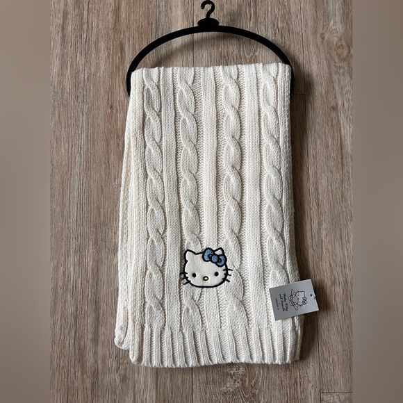 Sanrio Women's Hello Kitty Scarf Winter Cable Knit Embroidered Graphic Off White - Picture 2 of 7